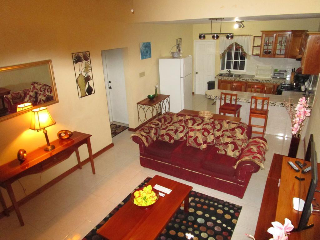 The Residence Portmore Apartments מראה חיצוני תמונה