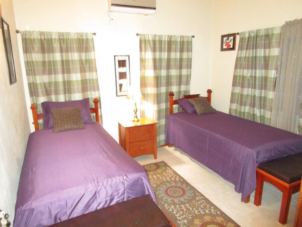 The Residence Portmore Apartments מראה חיצוני תמונה